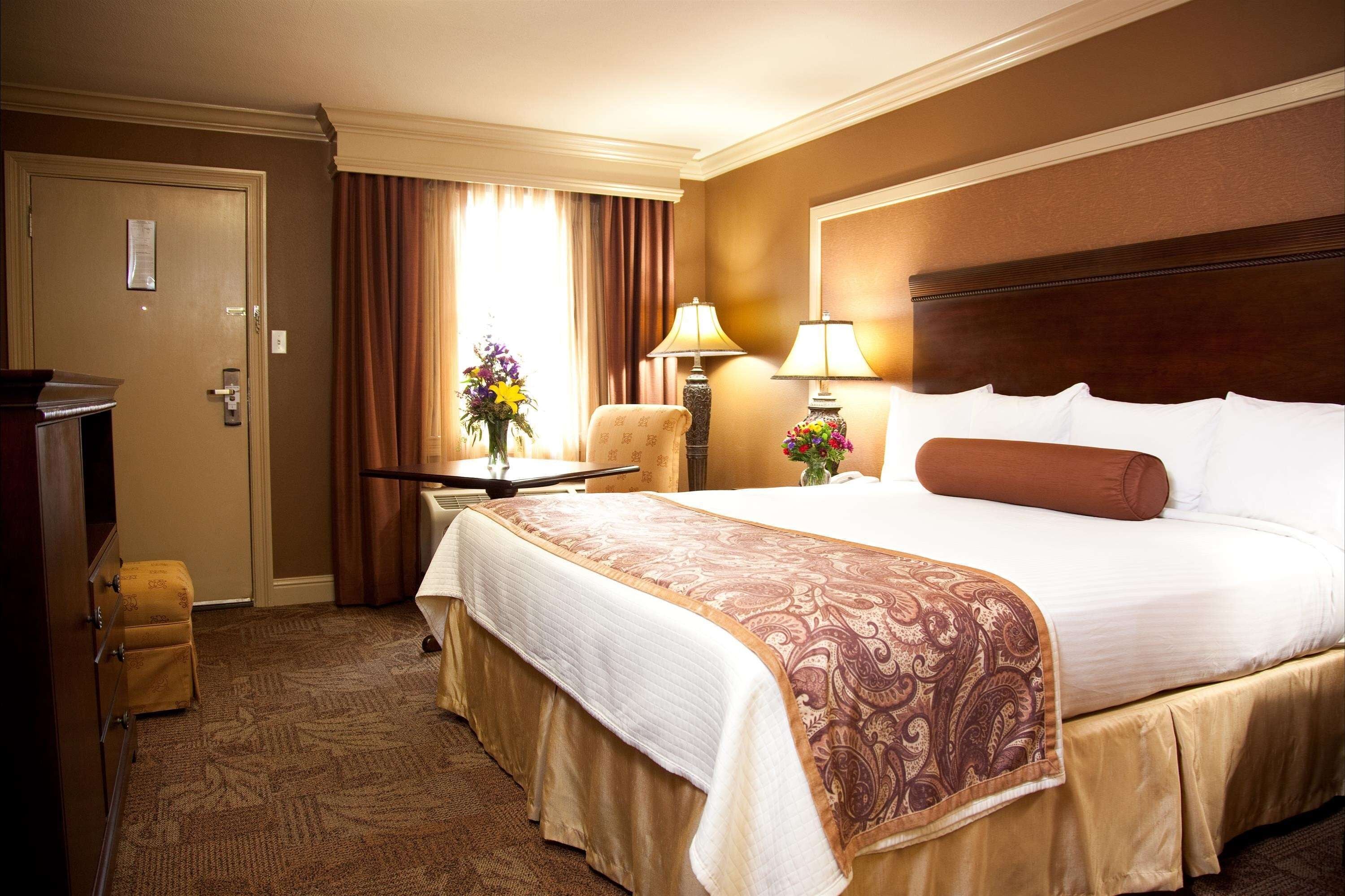 premium bedding, pillow-top beds, in-room safe, iron/ironing board