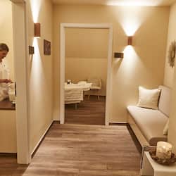 Salas para tratamentos a dois, sauna seca, sauna a vapor