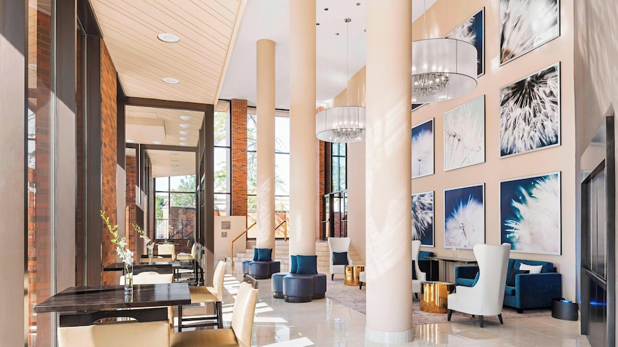 The Westin Toronto Airport