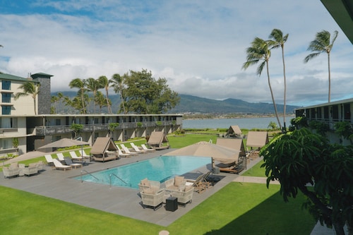Maui Seaside Hotel