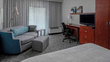 Ropa de cama de alta calidad y escritorio