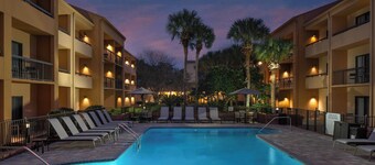 傑克森維爾梅奧醫院校園/海灘萬怡飯店