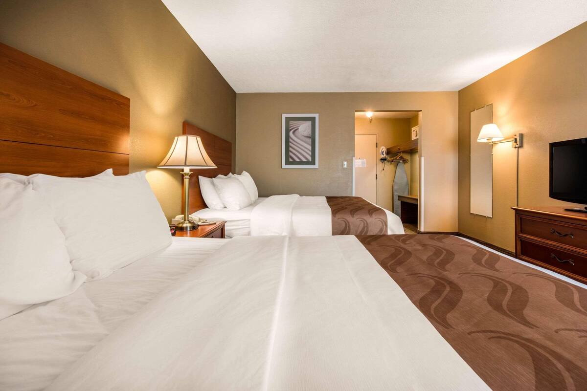 In-room safe, desk, laptop workspace, blackout drapes