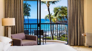 Chambre, 1 très grand lit, en front de mer (Makai) | Literie de qualité supérieure, coffres-forts dans les chambres