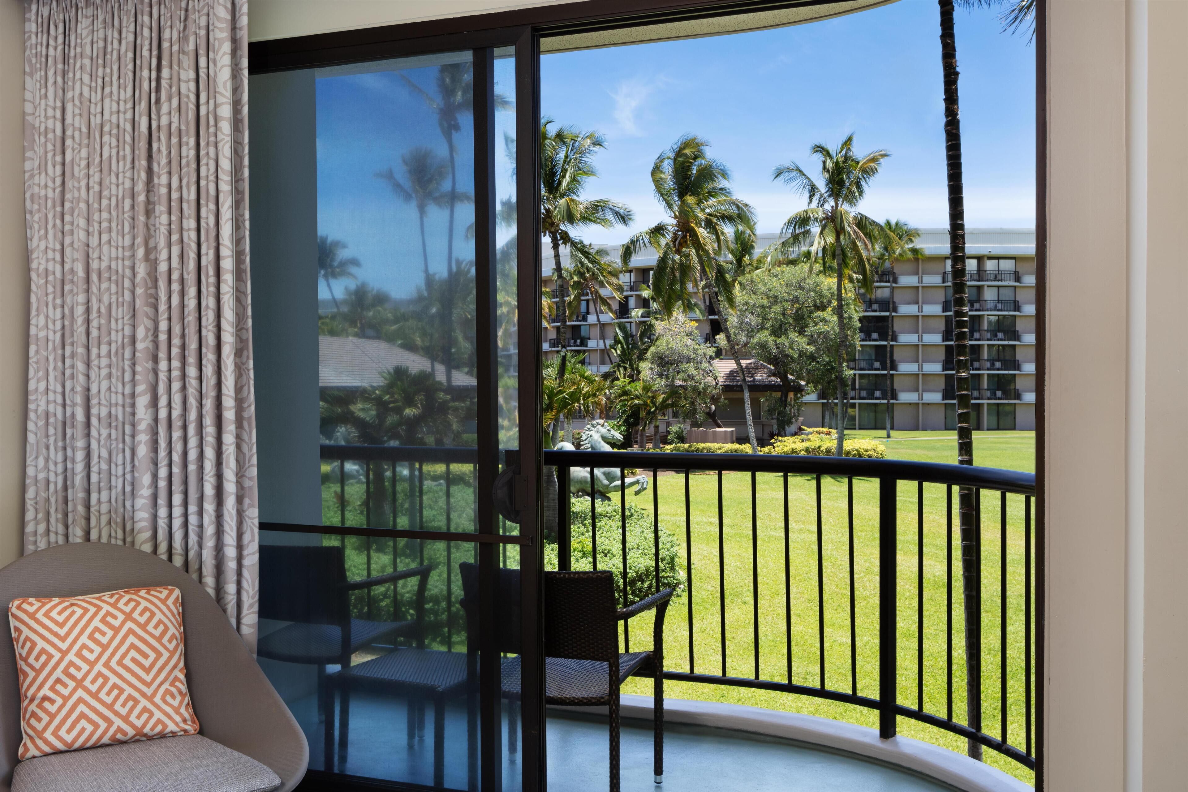 Hilton Waikoloa Village Reviews, Deals & Photos 2026 - Expedia