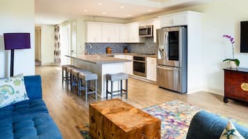 Svit - 1 kingsize-säng (Palace Residential) | Eget kök | Minikylskåp, kaffe- och tebryggare och brödrost