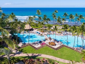 3 outdoor pools