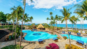 3 piscinas al aire libre