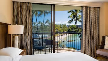 Makai Room, 2 Queen Beds, Ocean View