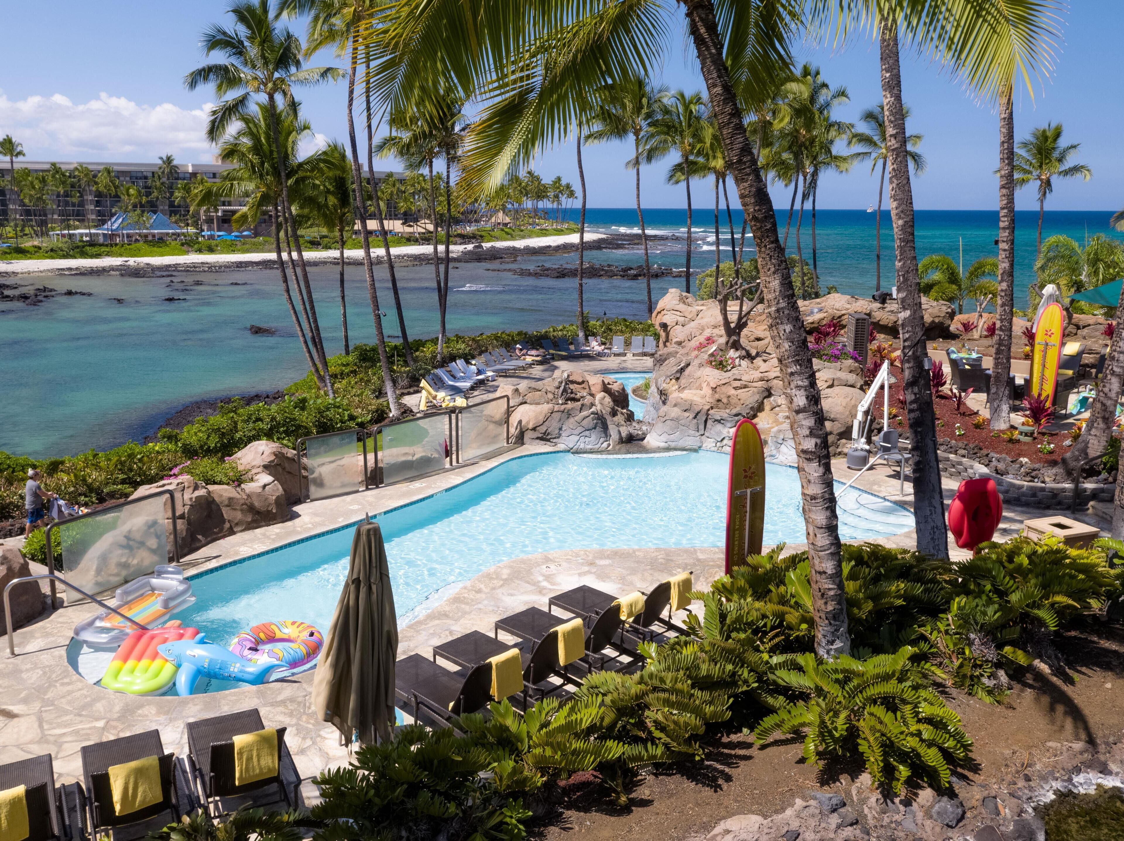 3 outdoor pools