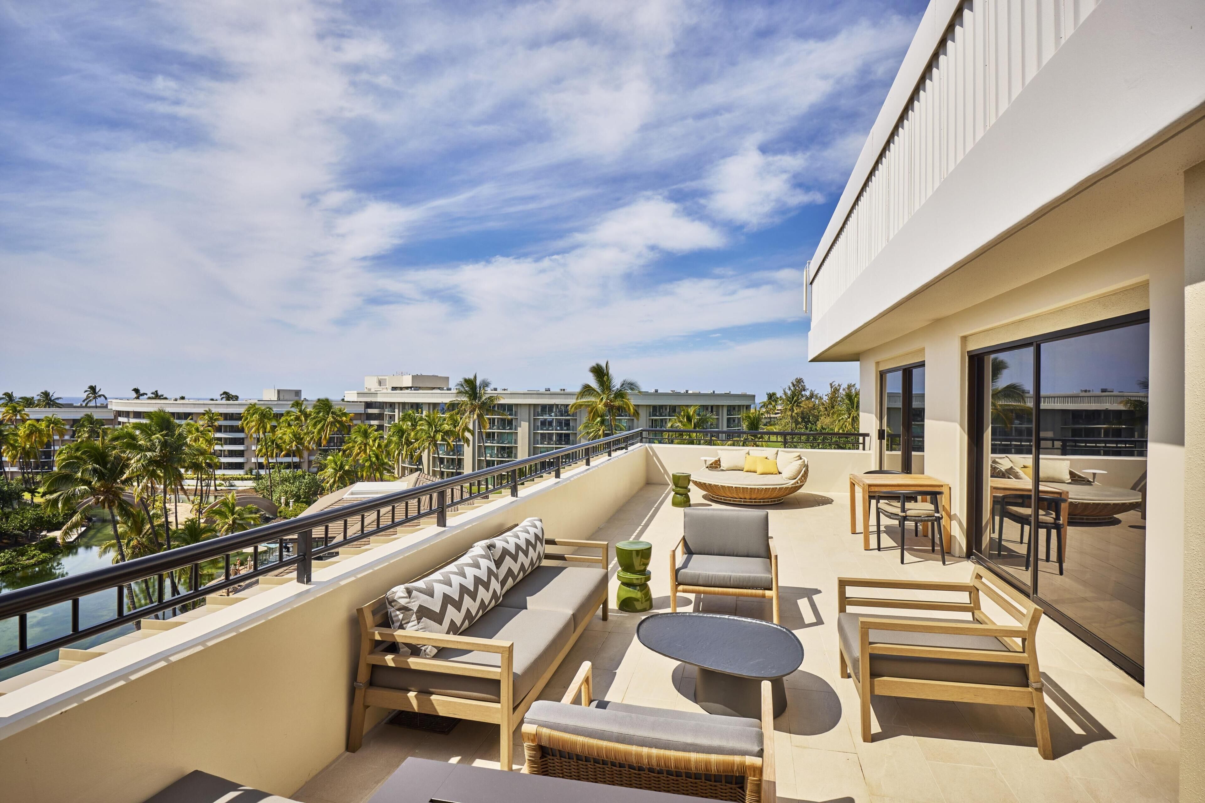 Palace One Bedroom Suite, 1 King Bed, Ocean View | View from room
