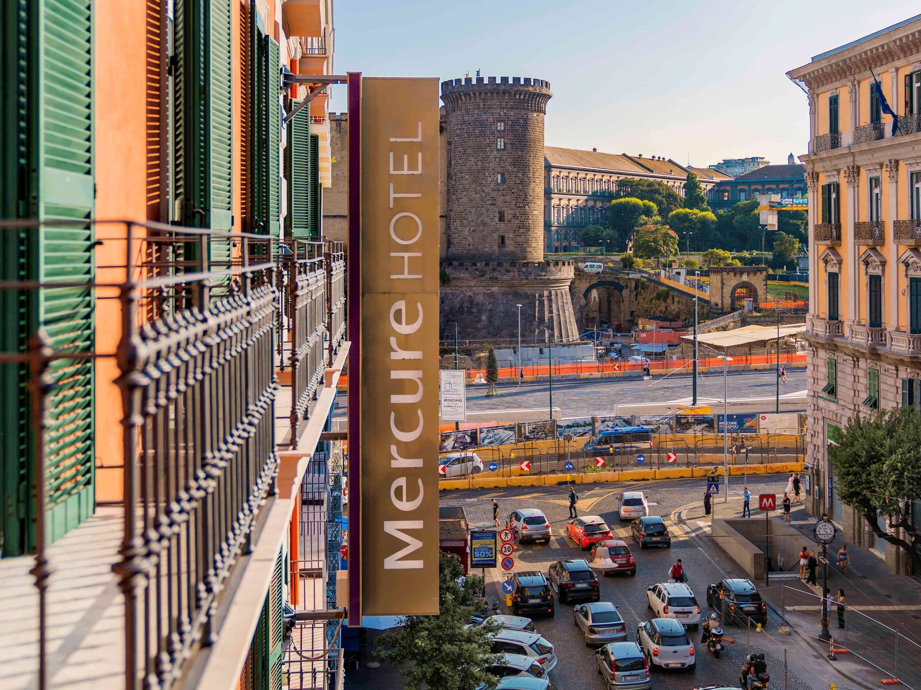 Mercure Napoli Centro Angioino in Napoli, Italy