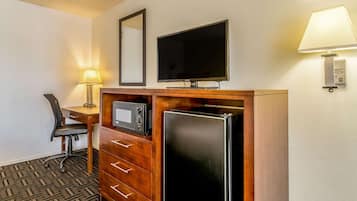 Iron/ironing board, rollaway beds, free WiFi, bed sheets