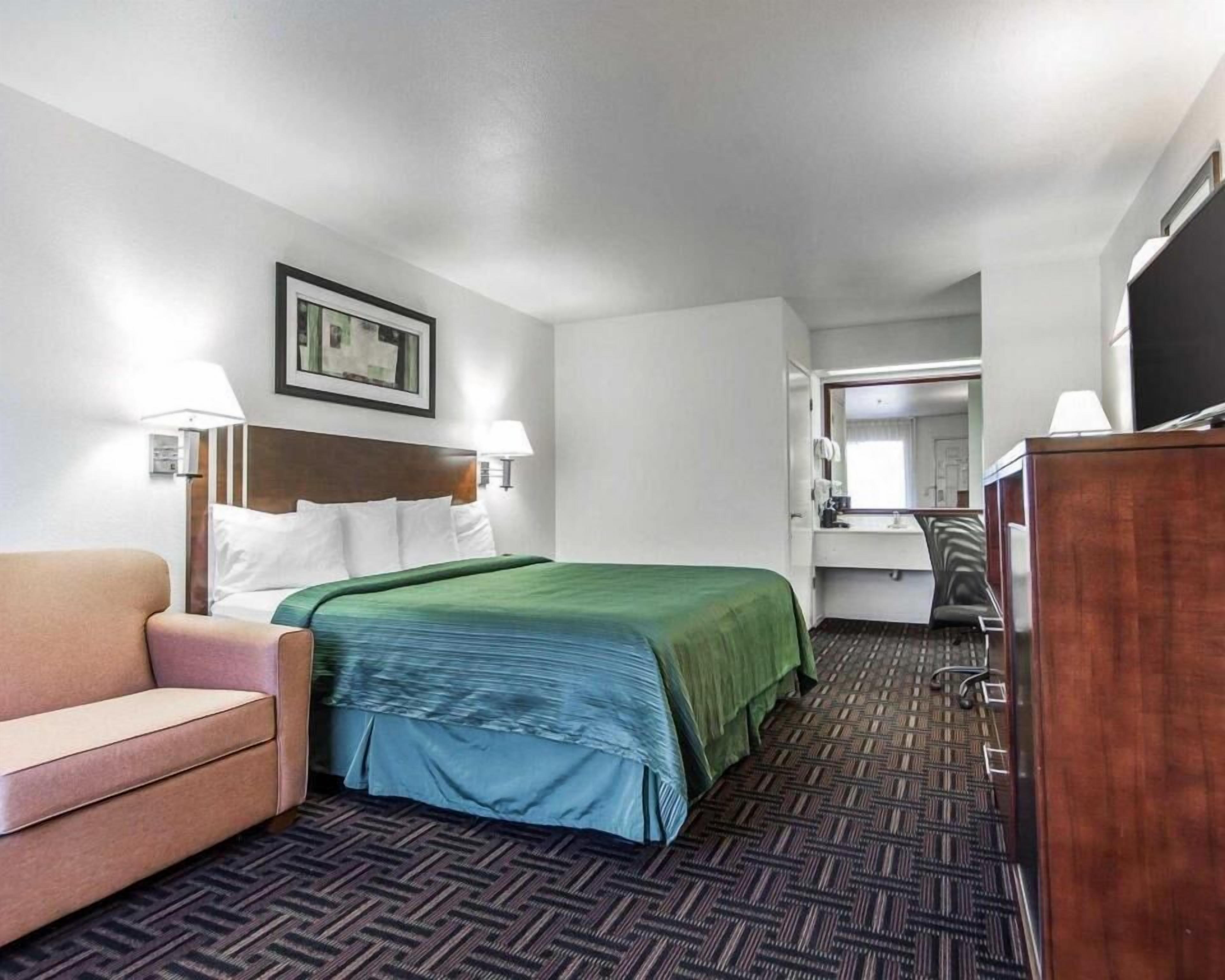 Iron/ironing board, rollaway beds, free WiFi, bed sheets