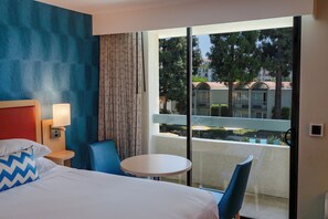 Room, 2 Queen Beds, Non Smoking (Buildings 1 or 2) | View from room - Howard Johnson by Wyndham Anaheim Hotel and Water Playground (Anaheim)