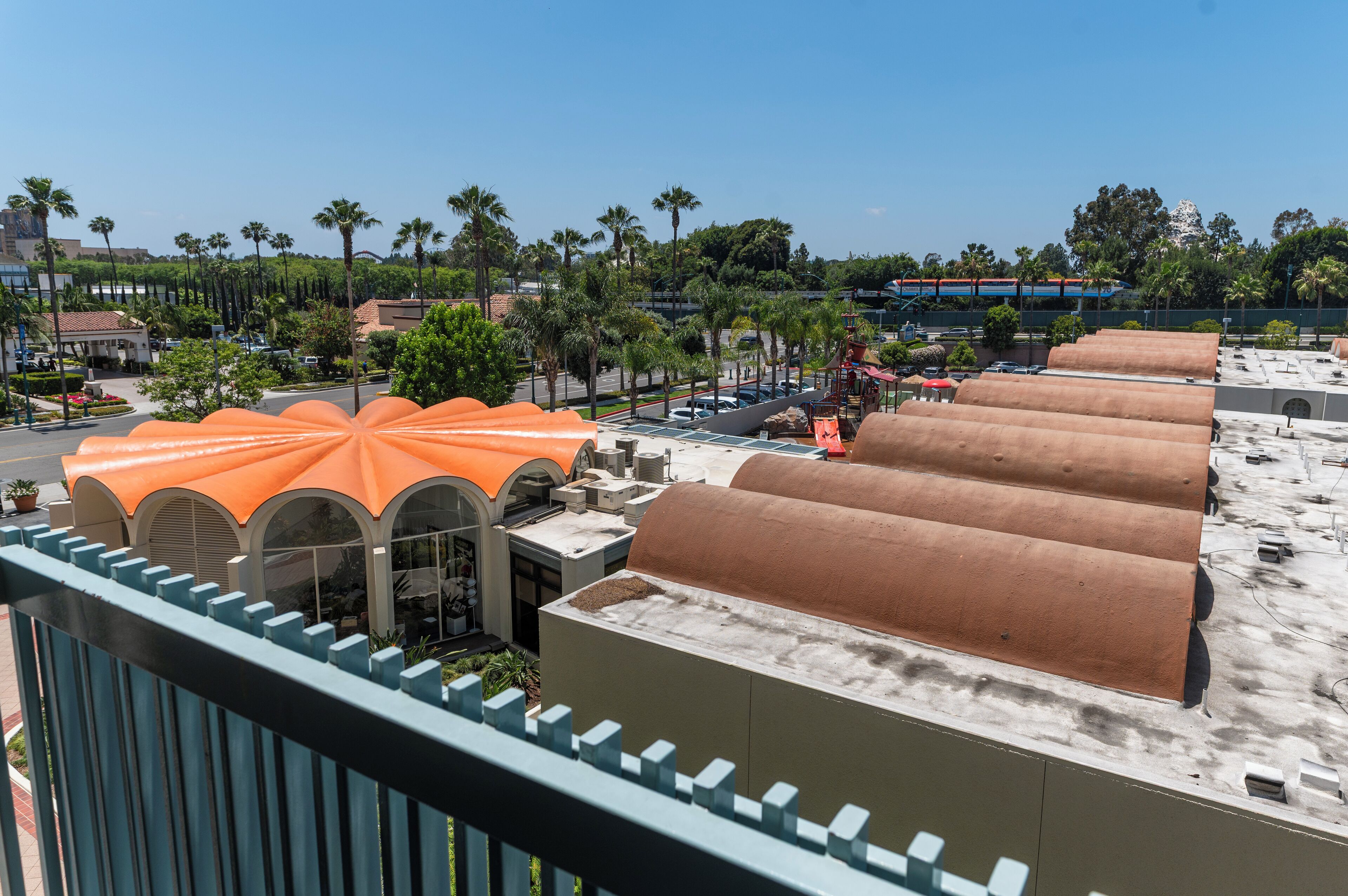 Foto - Howard Johnson by Wyndham Anaheim Hotel & Water Playground