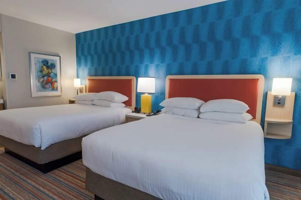 1 bedroom, pillow-top beds, in-room safe, desk