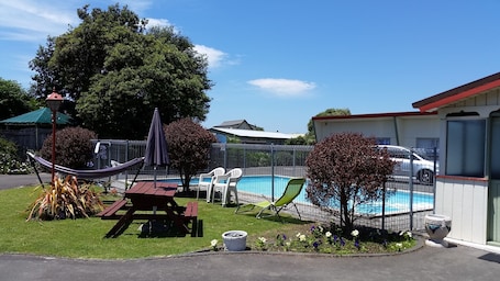 Área de parrillas y picnic