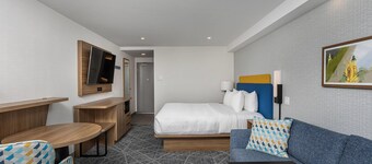 Hampton Inn by Hilton Montreal East Anjou