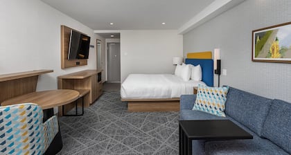 Hampton Inn by Hilton Montreal East Anjou