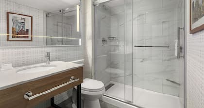 Hampton Inn by Hilton Montreal East Anjou