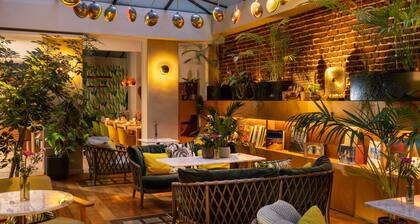 Hotel Le Six