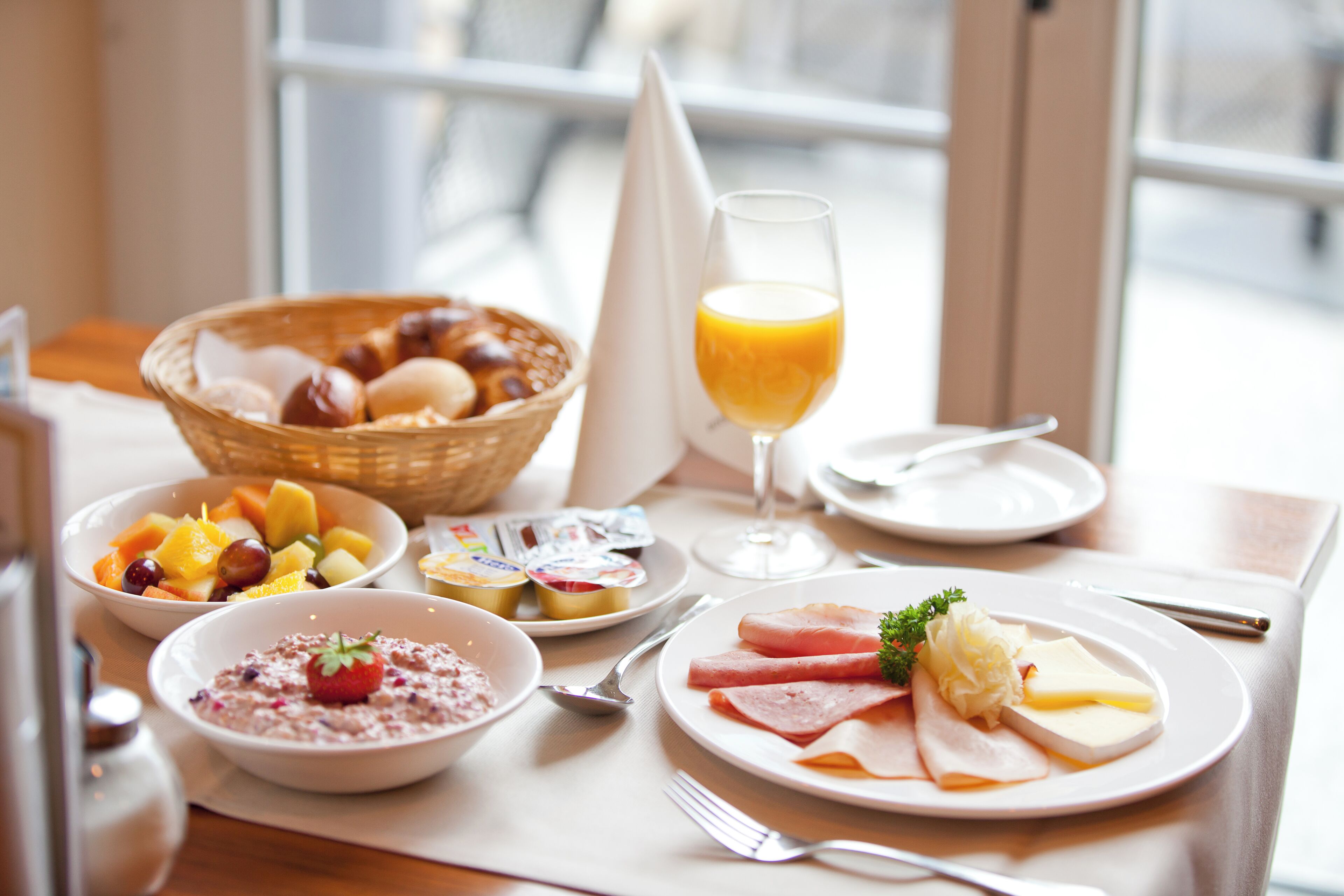 daily buffet breakfast (chf 30 per person)