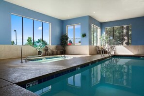 Indoor spa tub - Days Inn & Suites by Wyndham East Flagstaff (Flagstaff)