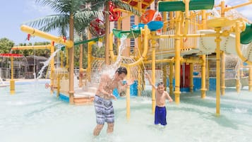 Children’s play area – outdoor