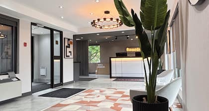 Ramada by Wyndham Kingston