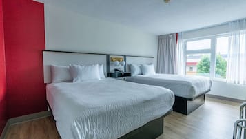 客房, 2 張加大雙人床, 非吸煙房 (Second floor) | 隔音、熨斗/熨衫板、免費 Wi-Fi、床單