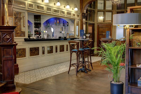 Bar (on property) - The Chace (Coventry)
