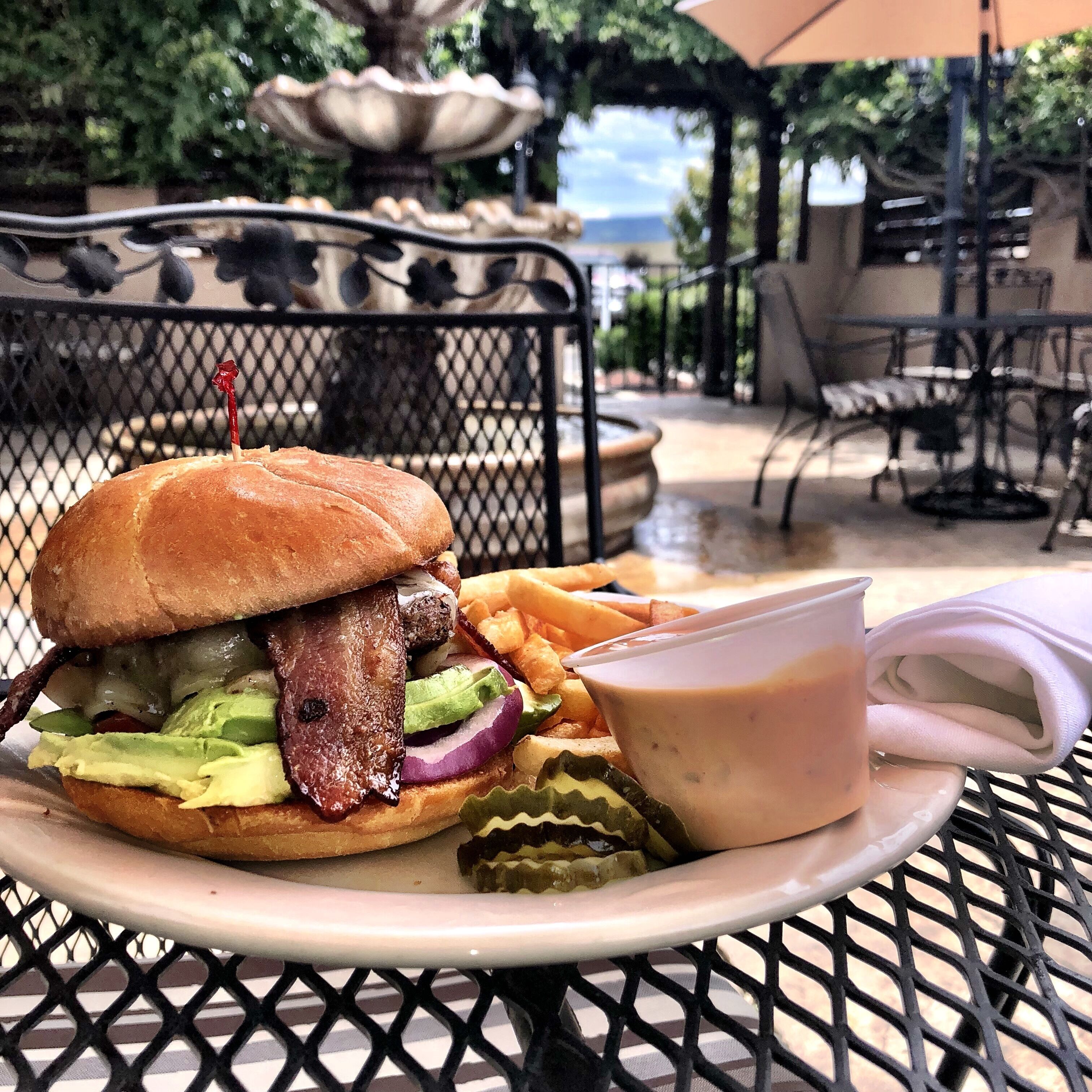 Dinner served, American cuisine