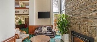 Rogue Regency Inn Medford Airport