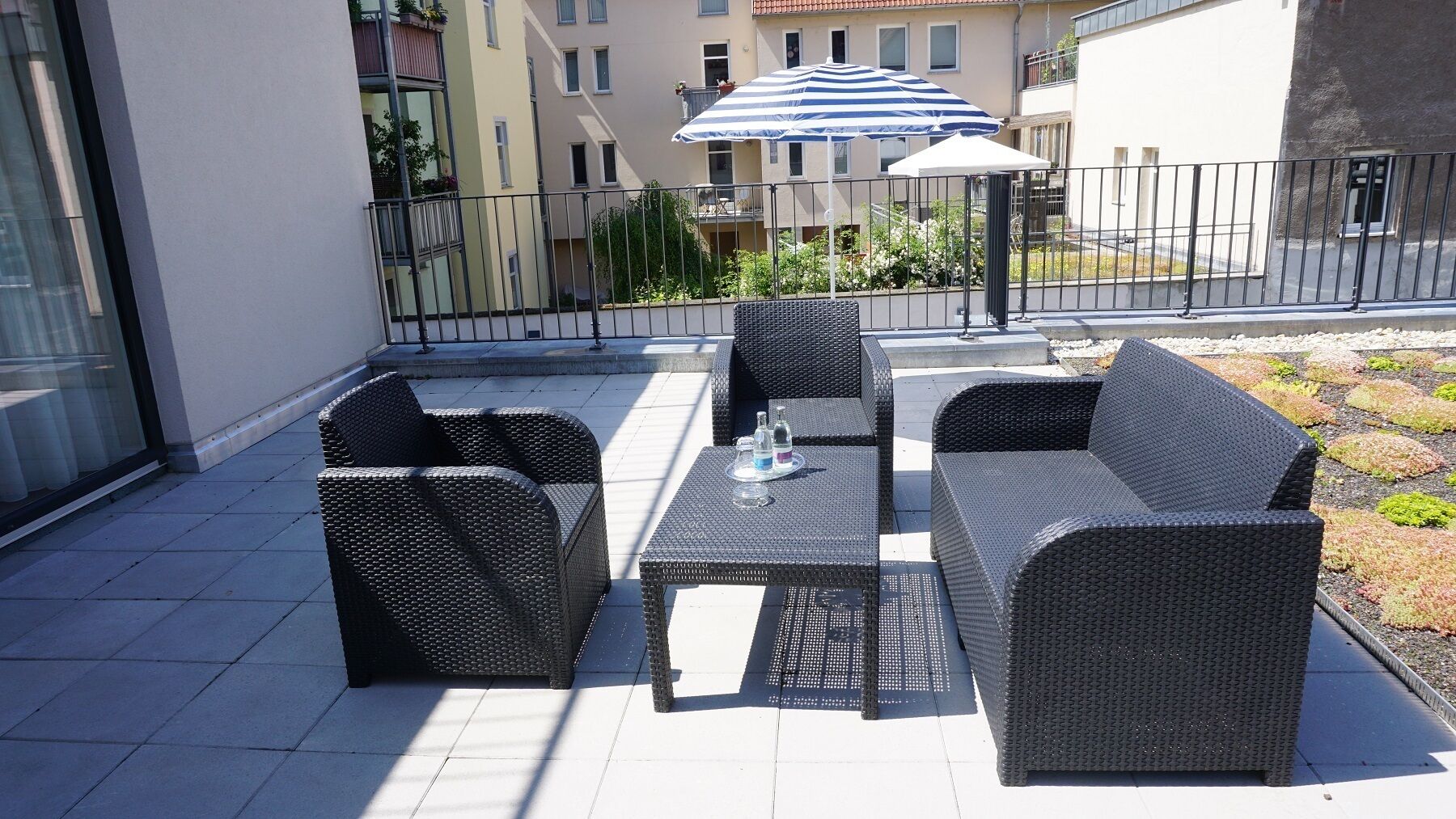 Suite, 1 Double Bed, Kitchenette, Annex Building (with Sofabed) | Terrace/patio