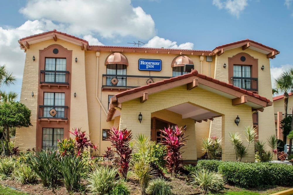 Rodeway Inn Near Ybor City - Casino