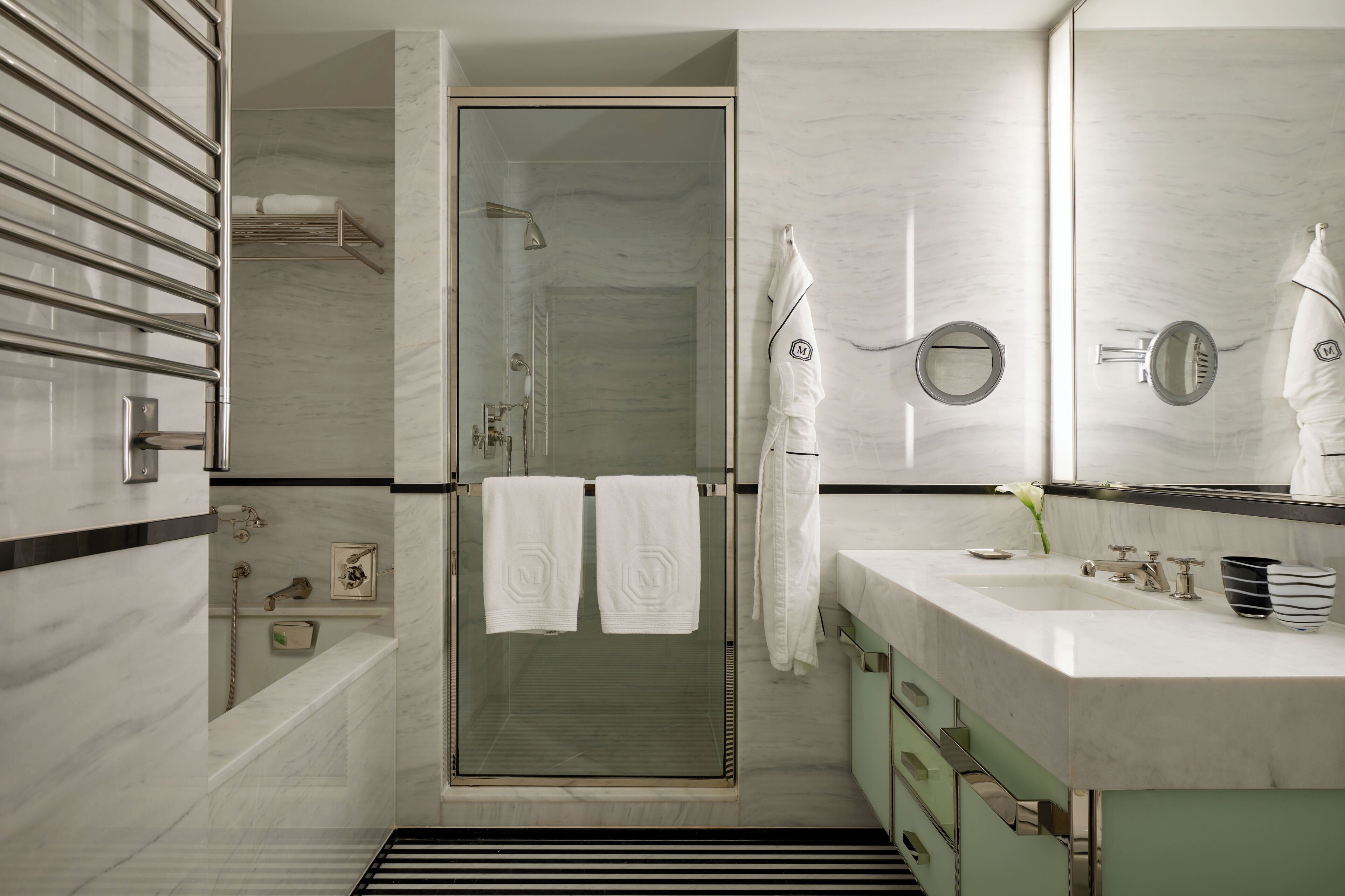 Superior Room, 1 King Bed | Bathroom | Separate bathtub and shower, deep-soaking bathtub, designer toiletries
