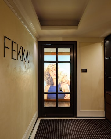 Interior. The Mark