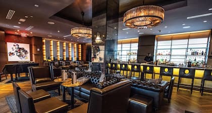 Hilton New Orleans Riverside
