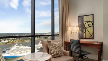 奢華客房, 1 張特大雙人床 (29th Floor) | 1 間睡房、高級寢具、羽絨被、特厚豪華床墊
