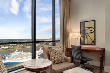 Luxury Room, 1 King Bed (29th Floor) | 1 bedroom, premium bedding, down comforters, pillowtop beds at Hilton New Orleans Riverside