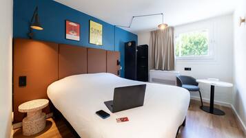 Down duvets, desk, soundproofing, iron/ironing board