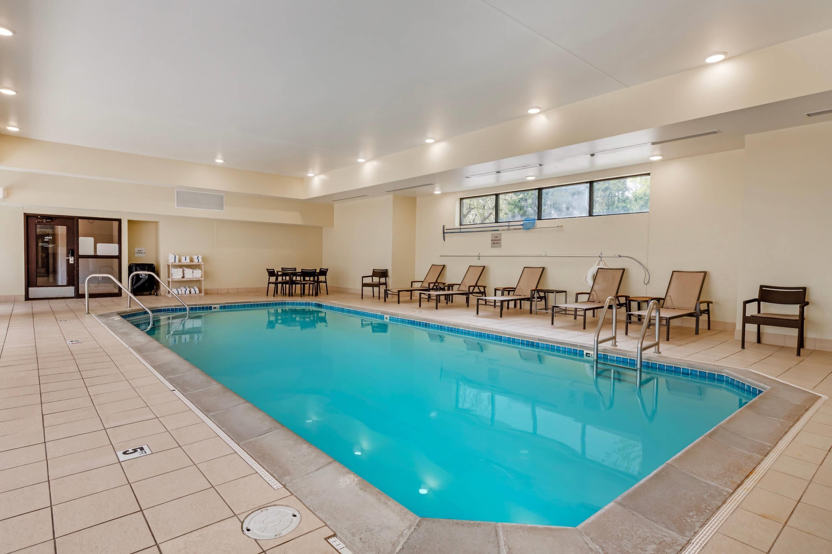 Piscine intérieure