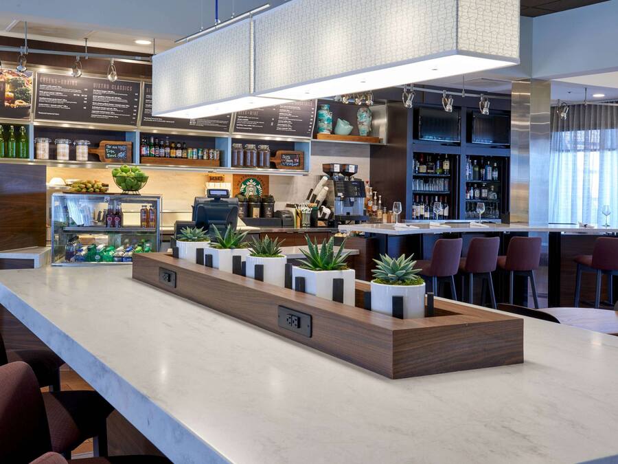 Gratis kontinental frukost varje dag