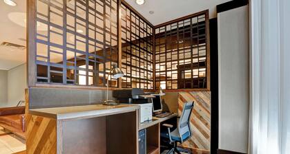 Four Points by Sheraton Toronto Mississauga