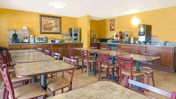 Free daily on-the-go breakfast