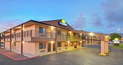Days Inn by Wyndham East Albuquerque