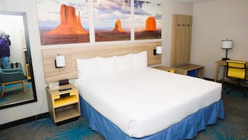 Escritorio, cortinas blackout, wifi gratis y ropa de cama