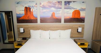 Days Inn by Wyndham East Albuquerque