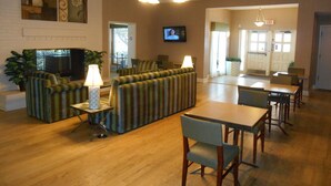 Lobby - Motel 6 Houston Medical Center Reliant Park (Houston)